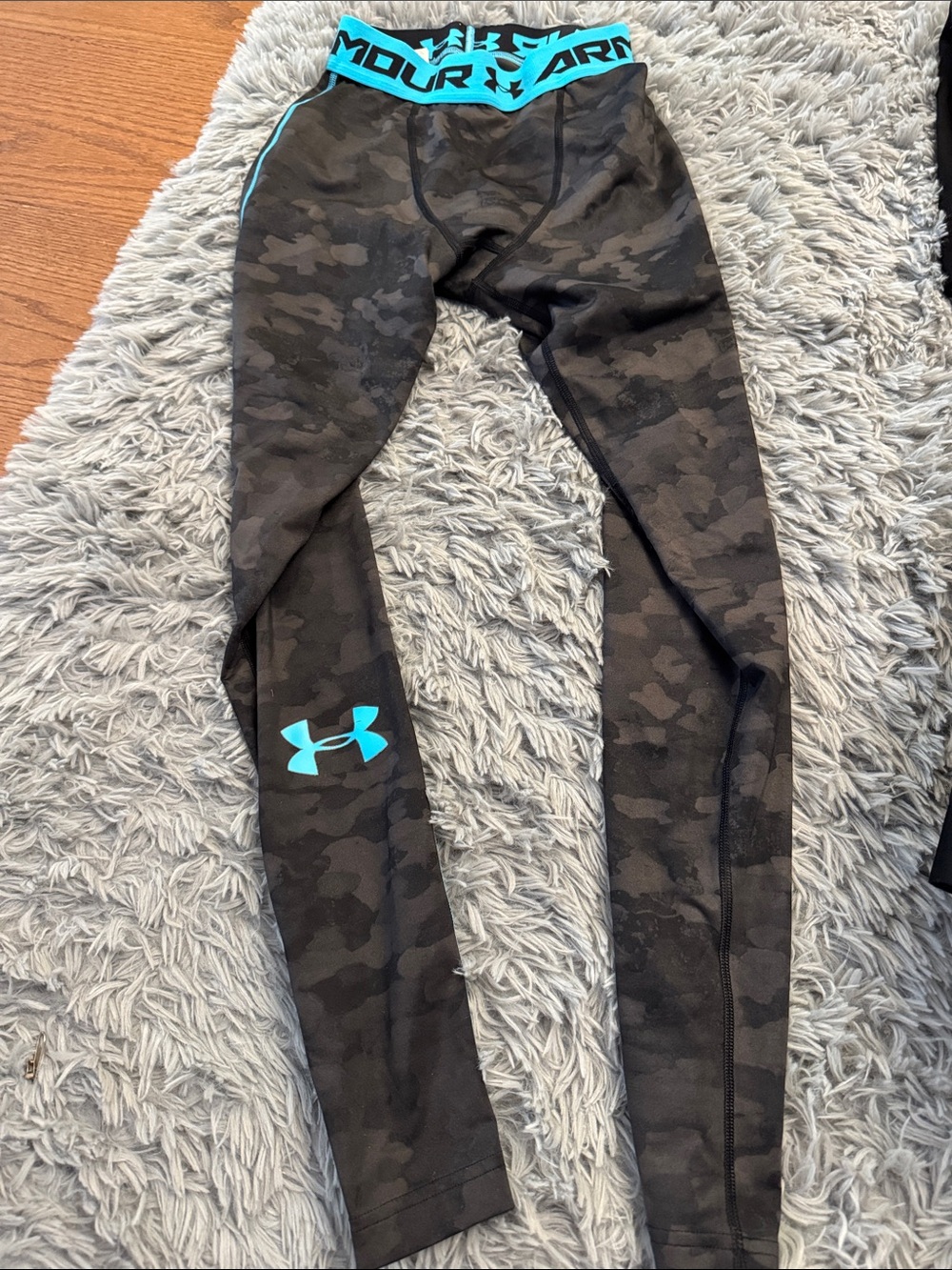 Under Armour heatgear  compression pants size small